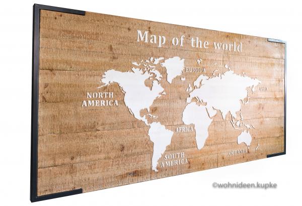 Handgefertigtes Naturholzbild mit aufgesetzter Weltkarte im XL-Format mit Metallumrandung